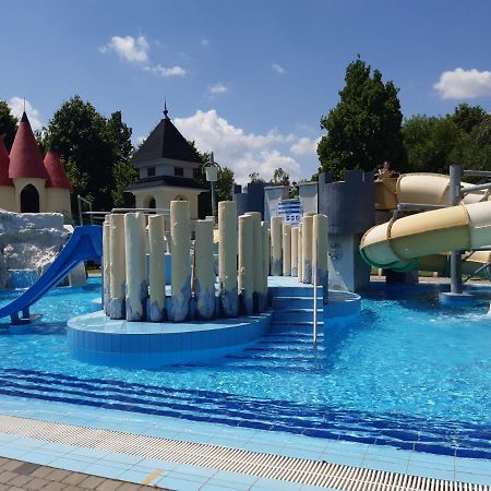 Tukan Apartman Hajdúszoboszló Extérieur photo
